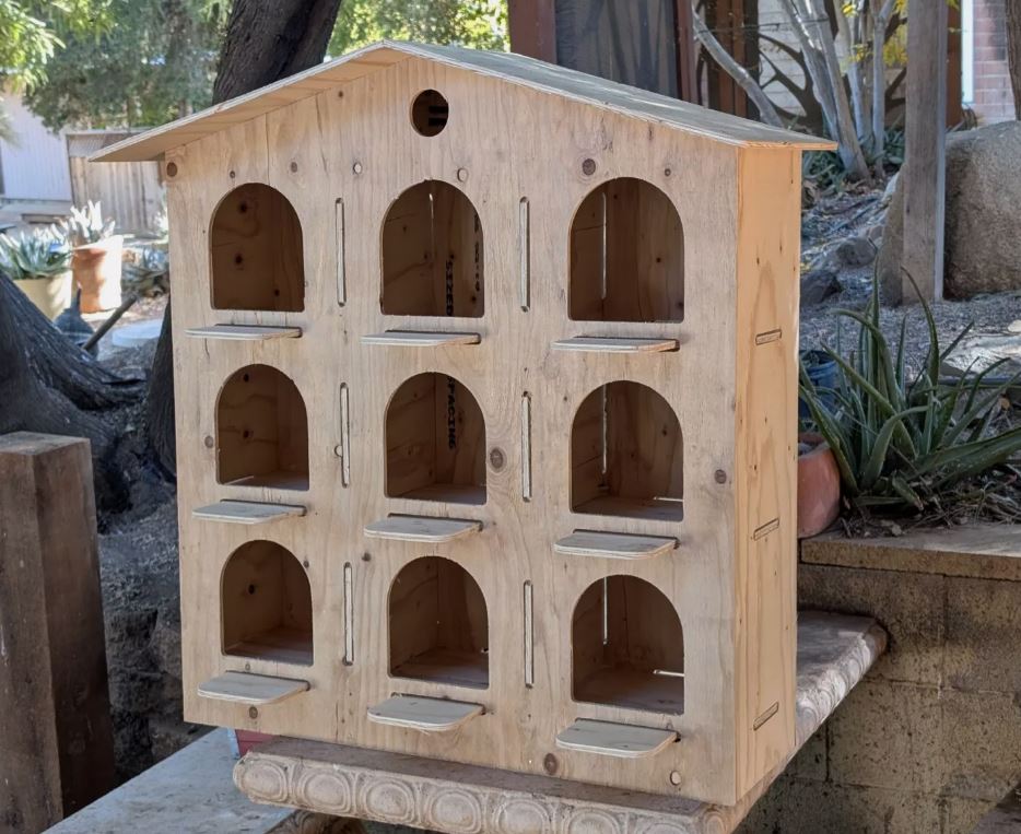 Shubin Farms 9-hole gable roof pigeon nesting box, assembled front view