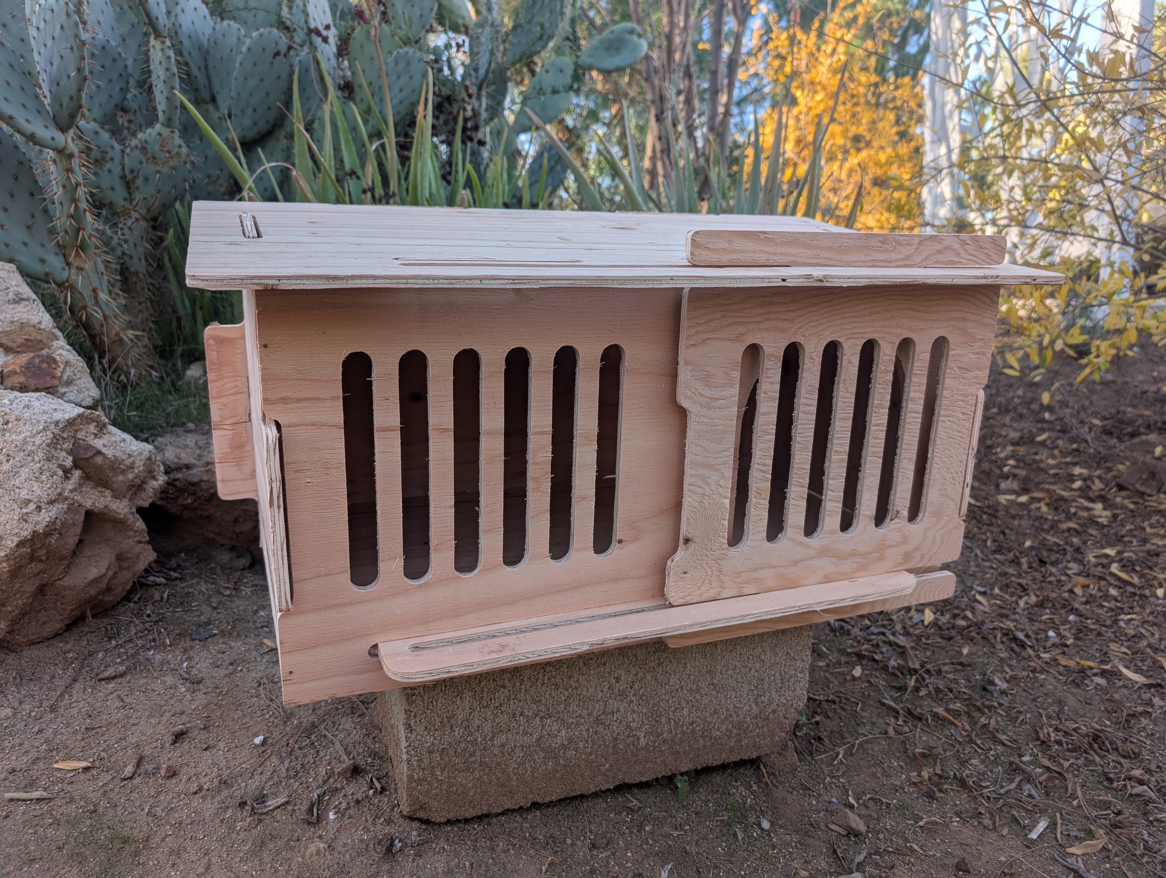 Pigeon Nesting House kit - 1 Hole with door- Slant Roof